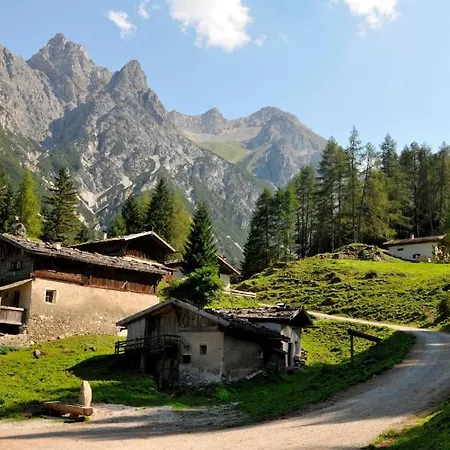 Haus Madeleine *