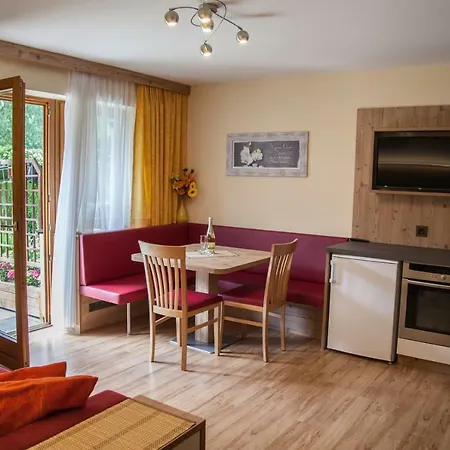 Haus Madeleine ניוסטיפט אים סטובאיטל