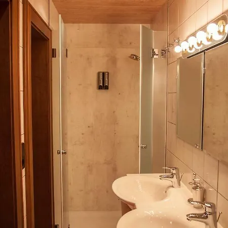 Haus Madeleine Appartamento *